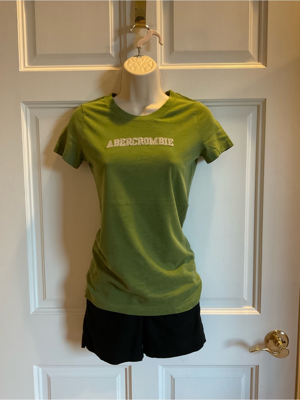 Vintage NWT Abercrombie & Fitch Green Logo Tee WOMEN’S MED fitted baby tee style